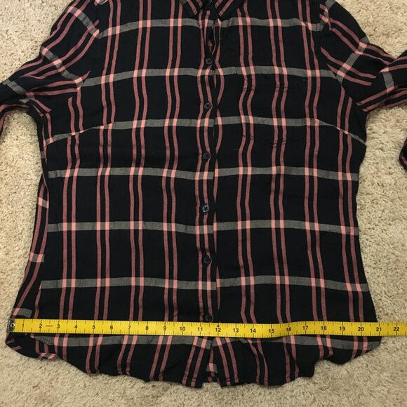 Banana Republic Blue Pink & White Plaid Button Down Shirt - Picture 13 of 15